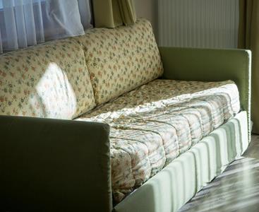 hotel-innerhofer-gartenzimmer-couch